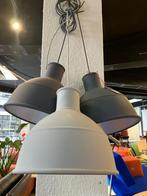 Muuto Pendant Rubber Vintage Design Grijs Hanglamp Fins, Huis en Inrichting, Lampen | Hanglampen, Ophalen of Verzenden, Zo goed als nieuw