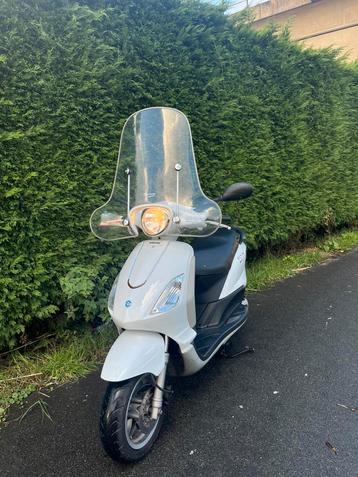 Piaggio fly 4takt beschikbaar voor biedingen
