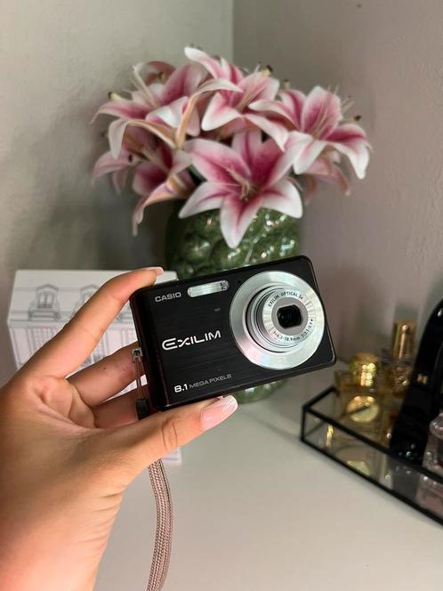 Casio Exilim EX-Z8 digital camera + voorbeeld foto’s, Audio, Tv en Foto, Fotocamera's Digitaal, Zo goed als nieuw, Overige Merken