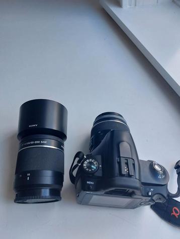 Sony Alpha CX230 met 2 lenzen + oplader beschikbaar voor biedingen