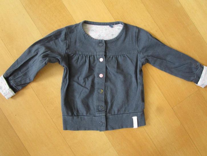 Dirkje - grijs vestje maat 62, Kinderen en Baby's, Babykleding | Maat 62, Zo goed als nieuw, Meisje, Truitje of Vestje, Ophalen of Verzenden
