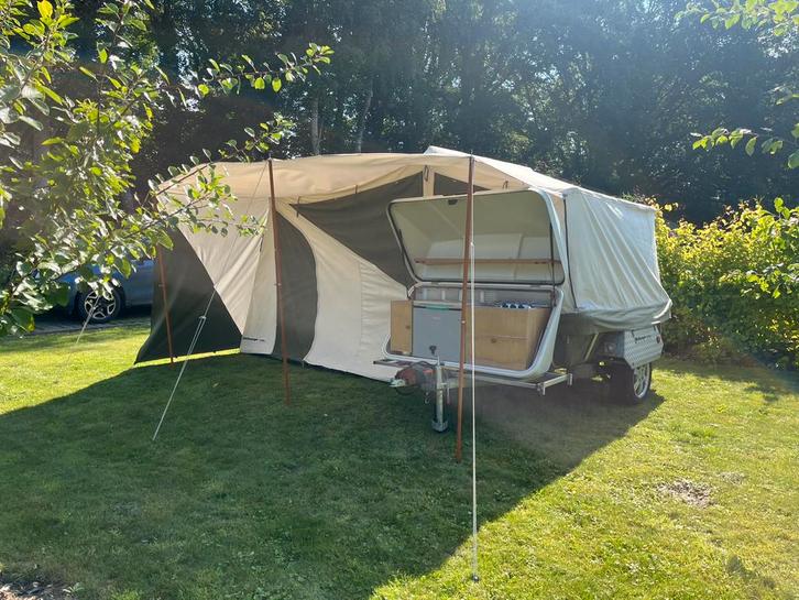 Vouwwagen te huur: Aart Kok Zambezi, Holtkamper Cocoon huren, Caravans en Kamperen, Verhuur