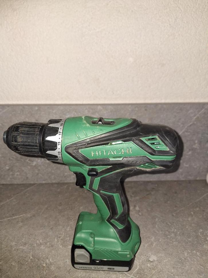 Hitachi boor/schroefmachine, Doe-het-zelf en Verbouw, Gereedschap | Boormachines, Gebruikt, Boor- en Schroefmachine, Minder dan 400 watt