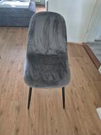 4 grijze eettafelstoelen, Huis en Inrichting, Stoelen, Ophalen, Zo goed als nieuw, Grijs