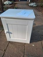 Wit nachtkastje gratis, Huis en Inrichting, Ophalen, Gebruikt, Minder dan 45 cm, Minder dan 55 cm