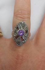 Prachtige zilveren ring met steentjes maat 17,5 nr.508