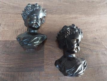 oma's nostalgische engeltjeshoofd / 2 stuks beschikbaar voor biedingen
