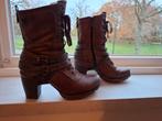 Bruine boots van Mustang met hak maat 40, Kleding | Dames, Schoenen, Ophalen of Verzenden, Zo goed als nieuw, Bruin