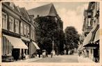 Doesburg - Kerkstraat - Kerk en fontein, Ophalen of Verzenden, Voor 1920, Gelopen, Gelderland