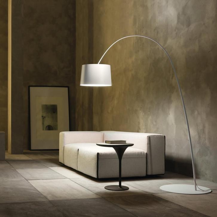 1x Foscarini Twiggy Vloerlamp Wit Metaal – Dimmer, Huis en Inrichting, Lampen | Vloerlampen, Zo goed als nieuw, 150 tot 200 cm