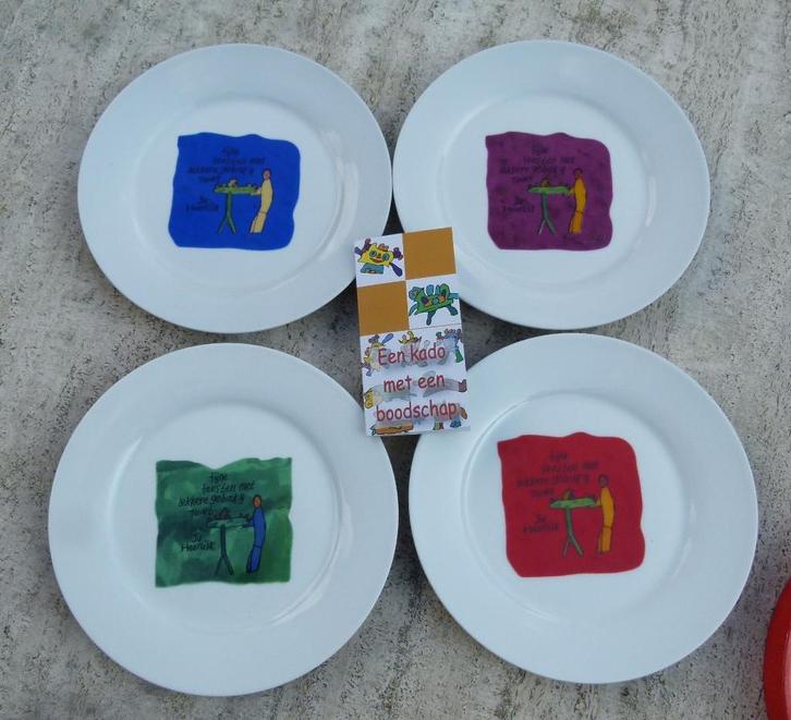 Leuke Borden Set Kado met een Boodschap Feesten, Huis en Inrichting, Keuken | Servies, Nieuw, Bord(en), Wedgwood, Porselein, Ophalen of Verzenden