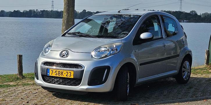 Citroën C1 1.0i 68PK 5D 2013 Grijs trekhaak, Auto's, Citroën, Particulier, C1, Airbags, Airconditioning, Bluetooth, Radio, Benzine