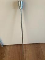 Pootuitdraaisleutel, Ophalen