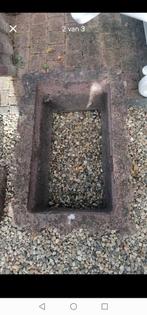 Gratis 10 Rode stenen bloembakken, Tuin en Terras, Bloembakken en Plantenbakken, Ophalen, Steen, Minder dan 30 cm, Rond