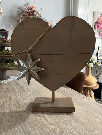 Houten hart van steigerhout  beschikbaar voor biedingen