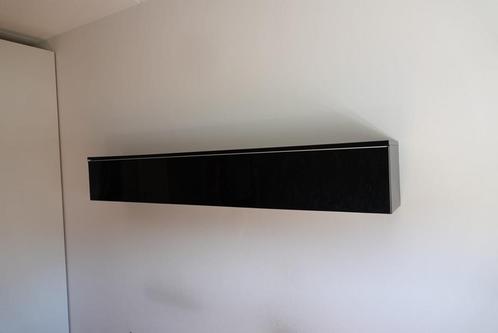 Stijlvolle zwarte wandkast, moet nu weg!, Huis en Inrichting, Kasten | Wandmeubels, Gebruikt, Minder dan 100 cm, 150 tot 200 cm