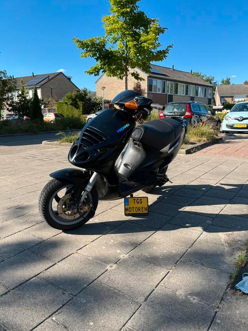180cc Piaggio Nrg Mc2/3 Xtreme M08 Lc (WAARDEPEILING), Fietsen en Brommers, Brommers | Tuning en Styling, Zo goed als nieuw, Ophalen