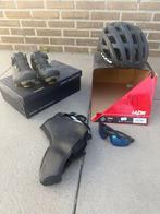 Fietshelm (S), schoenen (38), overschoenen en bril, Fietsen en Brommers, Fietsaccessoires | Fietshelmen, Ophalen, Gebruikt, Overige maten