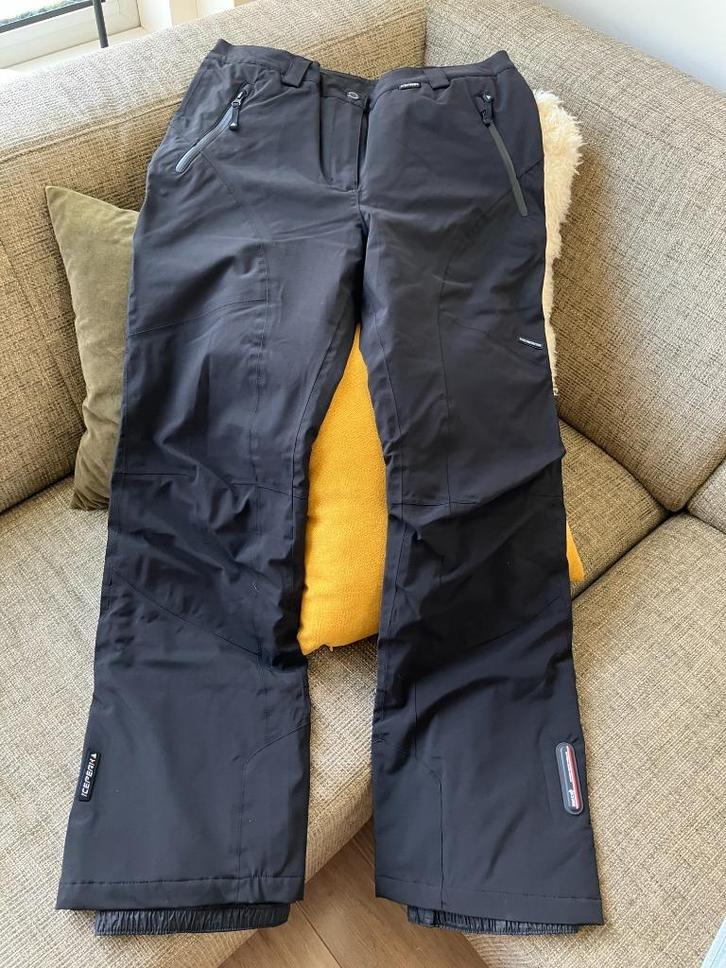 1 dag gebruikte prachtige zwarte ICEPEAK Dames skibroek., Kleding | Dames, Wintersportkleding, Nieuw, Broek, Maat 42/44 (L), Ophalen of Verzenden
