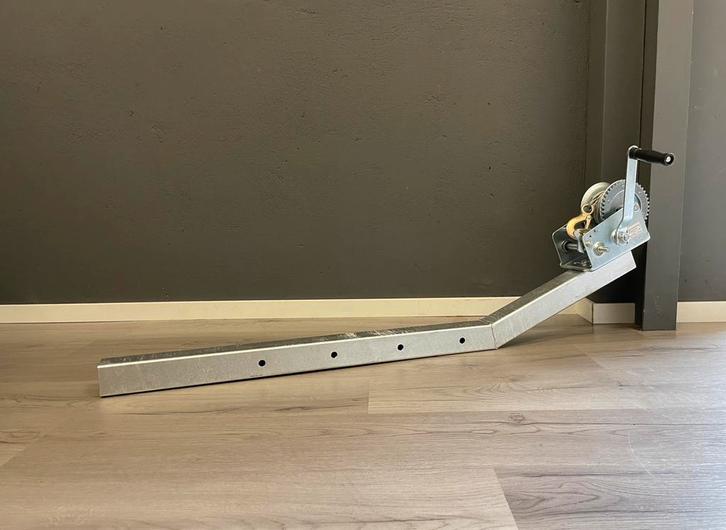 Anssems / Hulco handlier met steun 1100 kg / lier op steun, Auto diversen, Aanhangwagen-onderdelen, Zo goed als nieuw, Ophalen of Verzenden