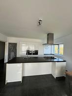 Compleet Net Modern Kookeiland + Siemens + GEDEMONTEERD, Huis en Inrichting, Keuken | Complete keukens, Wit, Overige typen, Ophalen of Verzenden