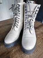 Laarsjes beige 38 Linea Zeta, Kleding | Dames, Schoenen, Ophalen of Verzenden, Zo goed als nieuw, Beige