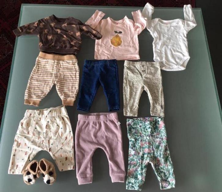 Babykleding verschillende mutsen broekjes rompertjes, Kinderen en Baby's, Babykleding | Maat 50, Zo goed als nieuw, Jongetje of Meisje