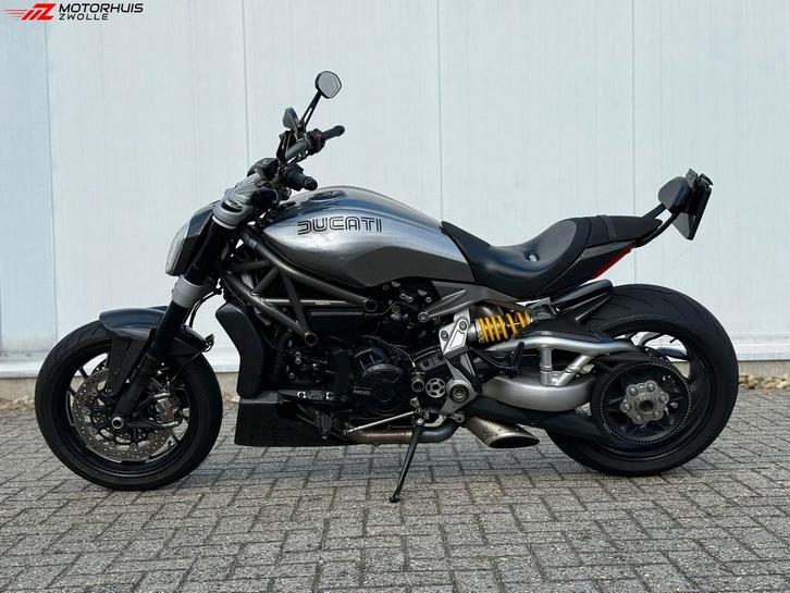 DUCATI XDIAVEL S (bj 2016) special! Veel carbon!, Motoren, Motoren | Ducati, Bedrijf, Naked bike, meer dan 35 kW, 2 cilinders