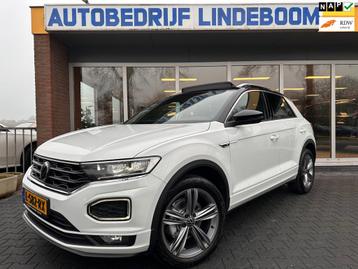 Volkswagen T-Roc 1.5 TSI Sport Business R-Line Panoramadak,C beschikbaar voor biedingen