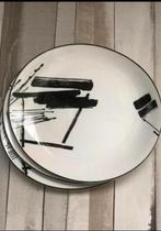 4 Zwart witte ovale ontbijtborden SANGO Larry Lazlo, Ophalen of Verzenden, Zo goed als nieuw, Bord(en), Overige stijlen