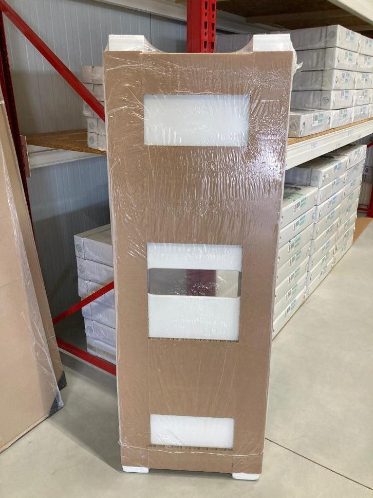Vasco Oni O-P vlakke radiator 1400 hoog x 500 breed - wit, Doe-het-zelf en Verbouw, Verwarming en Radiatoren, Nieuw, Radiator
