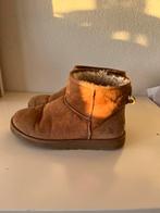 Uggs maat 42, UGG, Bruin, Lage of Enkellaarzen, Ophalen of Verzenden