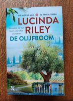 Lucinda Riley - De olijfboom, Lucinda Riley, Ophalen of Verzenden, Zo goed als nieuw, Nederland