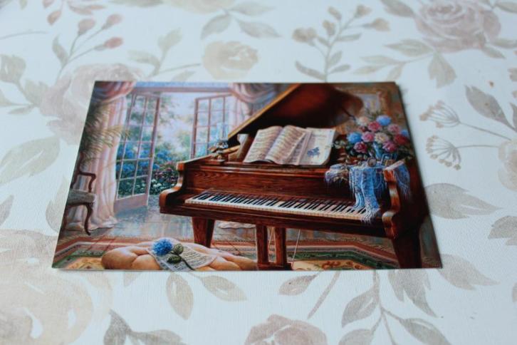 Postkaart - Prachtige Piano, Bloemen, getekend, Rusland, Verzamelen, Ansichtkaarten | Themakaarten, Ongelopen, 1980 tot heden