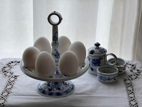 EIERSTANDAARD,  3 DLG MENAGE,  ZWIEBELMUSTER -ZILV.LEPELTJES, Antiek en Kunst, Antiek | Porselein, Verzenden