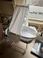 Wiegje baby rotan, Kinderen en Baby's, Babywiegjes en Ledikanten, Ophalen, Zo goed als nieuw, Wieg