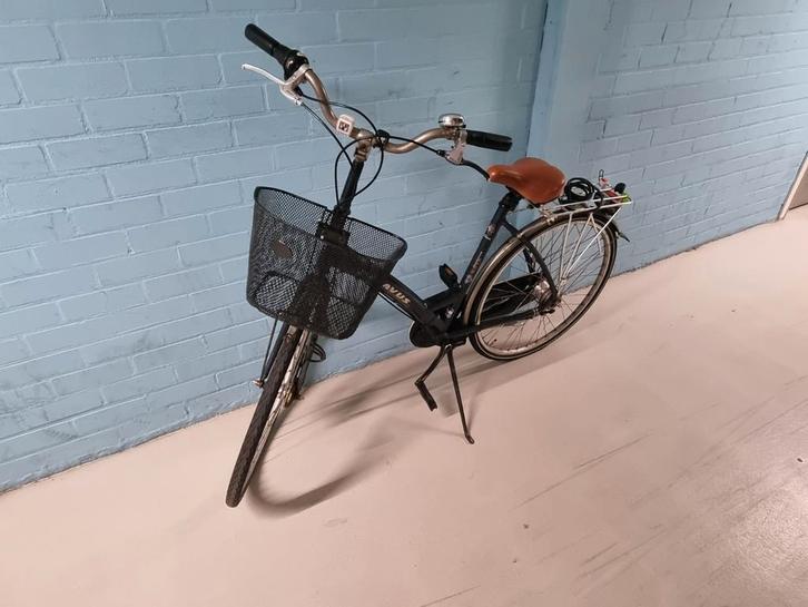 Batavus Genova Stadsfiets - 7 Versnellingen - Nieuwe band, Fietsen en Brommers, Fietsen | Heren | Herenfietsen, Zo goed als nieuw