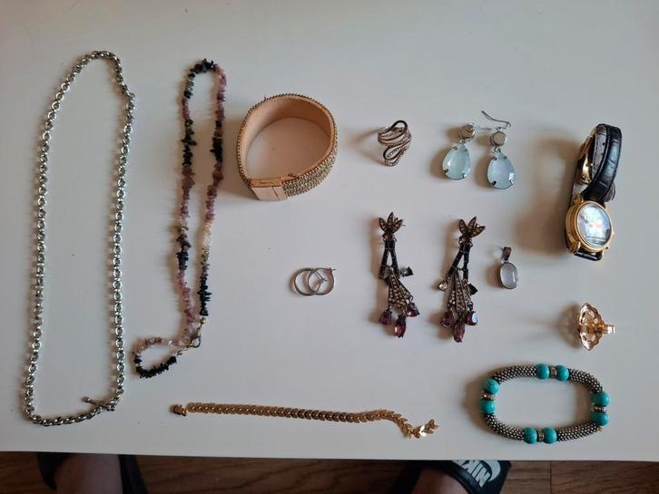 Diverse Sierraden, Sieraden, Tassen en Uiterlijk, Oorbellen, Zo goed als nieuw, Overige materialen, Goud, Ophalen of Verzenden