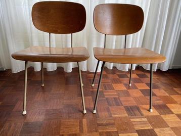 2 originele Gispen stoeltjes model 116 beschikbaar voor biedingen
