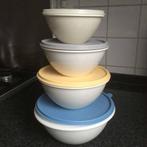 Vintage Tupperware Wonderlier kommenset #233/234/235/236, Ophalen of Verzenden, Zo goed als nieuw, Crème, Bak of Kom
