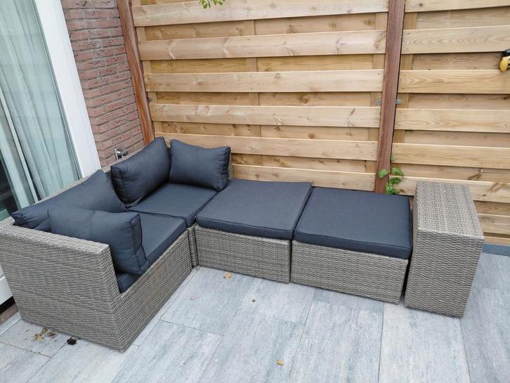 Loungeset Malaga compact, Tuin en Terras, Tuinsets en Loungesets, Zo goed als nieuw, Loungeset, Wicker, 4 zitplaatsen, Hocker