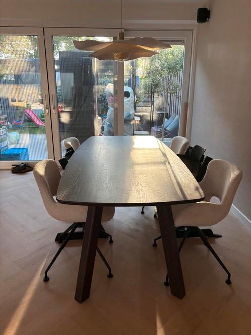 Woood Tablo NIEUW!, Huis en Inrichting, Tafels | Eettafels, Zo goed als nieuw, Vijf personen of meer, Ovaal, Ophalen of Verzenden