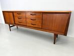 Uniek vintage dressoir., Huis en Inrichting, Kasten | Dressoirs, Verzenden, Zo goed als nieuw, 25 tot 50 cm, 150 tot 200 cm