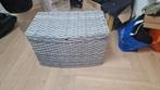 Opberg kist (handig om dekens of speelgoed op te ruimen), Huis en Inrichting, Woonaccessoires | Schalen en Manden, Ophalen, Gebruikt