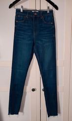 Bershka spijkerbroek skinny high rise maat 36, Kleding | Dames, Spijkerbroeken en Jeans, Blauw, W28 - W29 (confectie 36), Ophalen of Verzenden