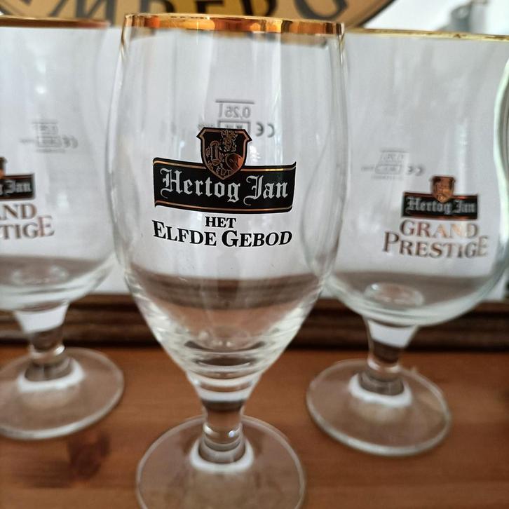 3 hertog Jan glazen grand Prestige en Het Elfde gebod, Verzamelen, Biermerken, Zo goed als nieuw, Glas of Glazen, Hertog Jan, Ophalen of Verzenden