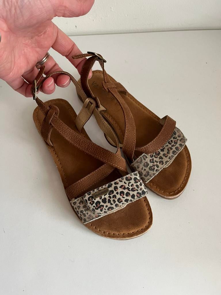 Vingino leren sandalen maat 36, Ophalen of Verzenden, Zo goed als nieuw, Meisje, Schoentjes