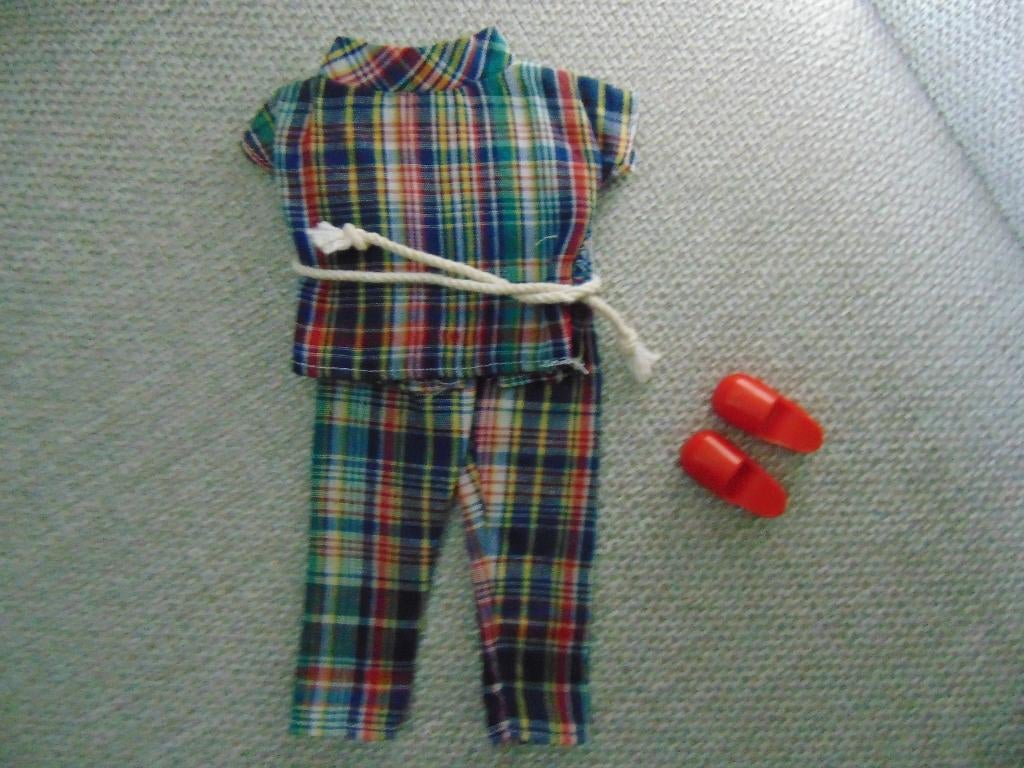 Barbie Sindy Outfit set genaamd "Casuals, Ophalen of Verzenden, Zo goed als nieuw, Kleertjes