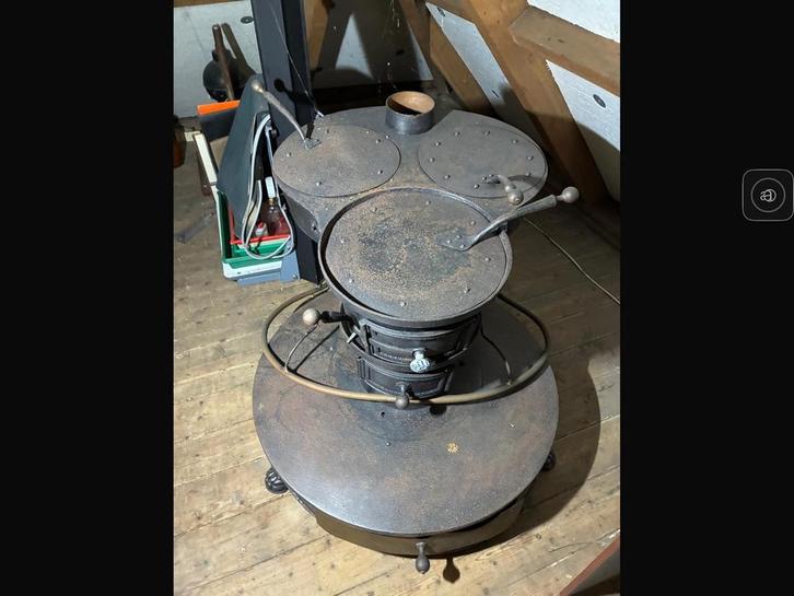 Vintage Klaverblad Houtkachel, Huis en Inrichting, Kachels, Gebruikt, Vrijstaand, Houtkachel, Hout, Ophalen