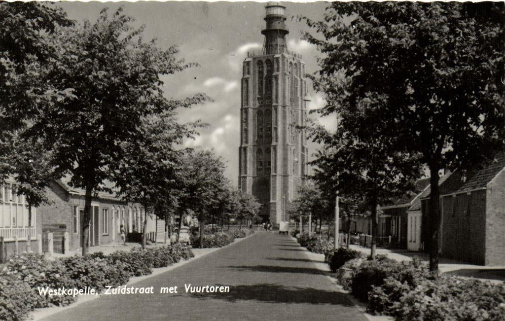 Westkapelle, Zuidstraat met Vuurtoren - ongelopen, Ophalen of Verzenden, Voor 1920, Ongelopen, Zeeland